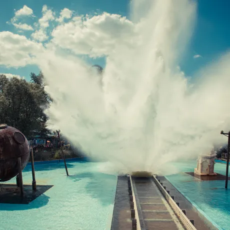 Tidal Wave Water Ride Splash