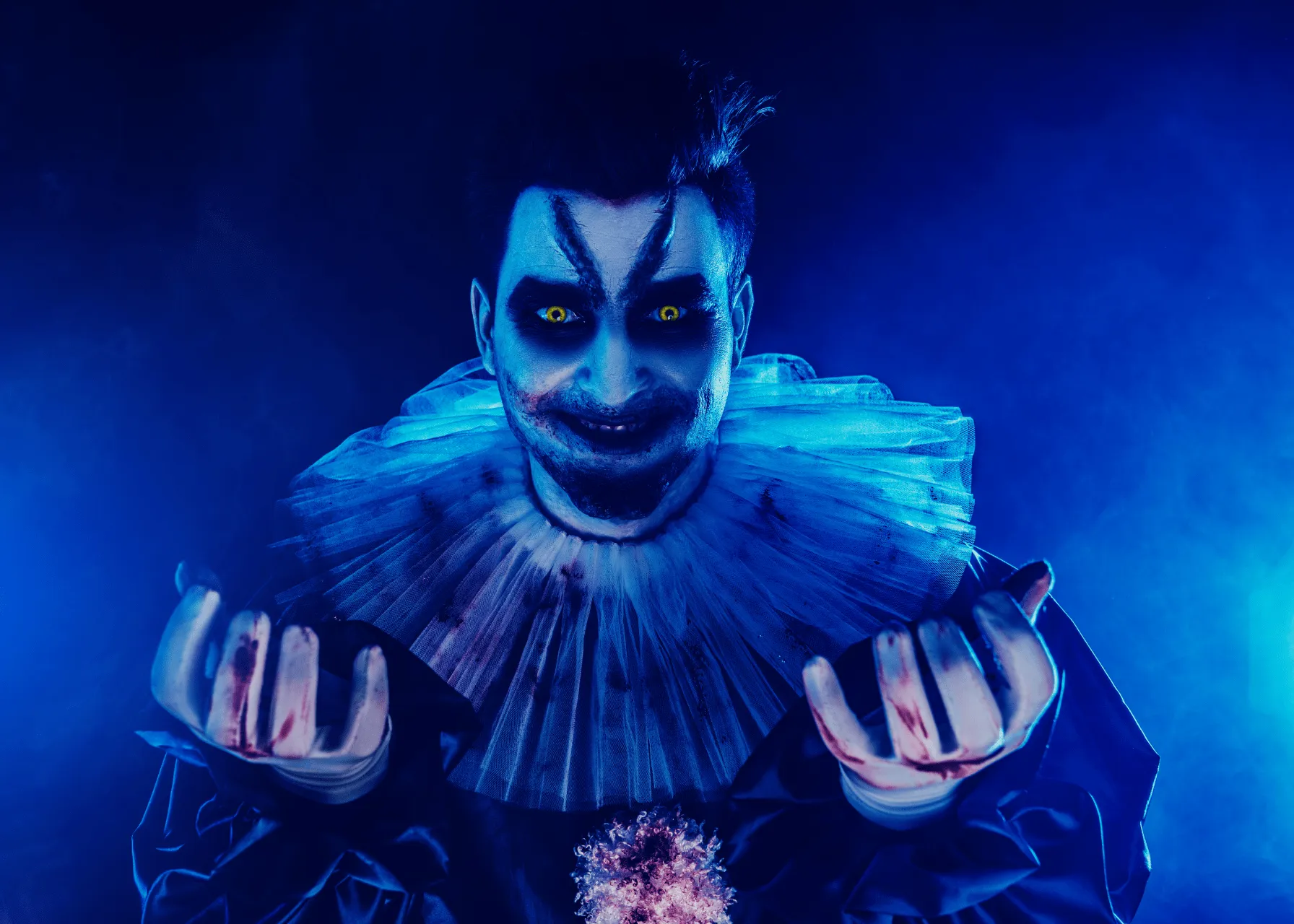 Highlights 7X5 Creepy Clowns Min